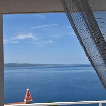 Penthouse Bara * Omis