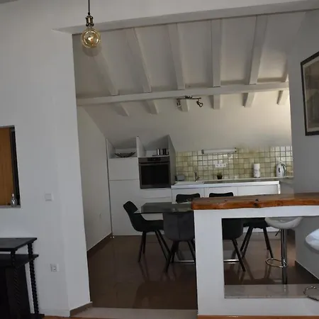 Apartman Penthouse Bara Omis