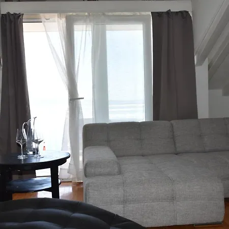 Apartman Penthouse Bara *